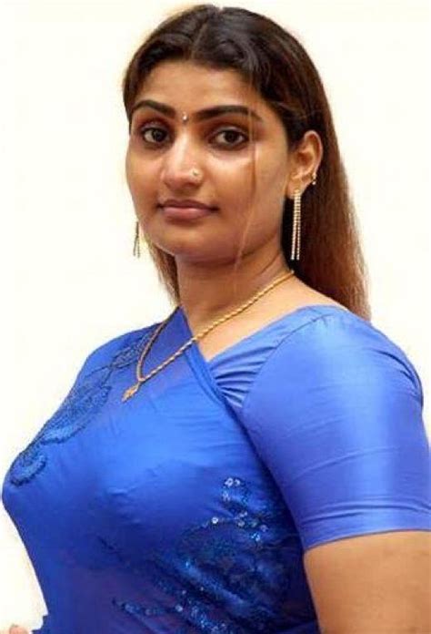 tamil aunty boobs xxx|Tamil aunty sex video big boobs kati oombi ookum thevidiyakal.